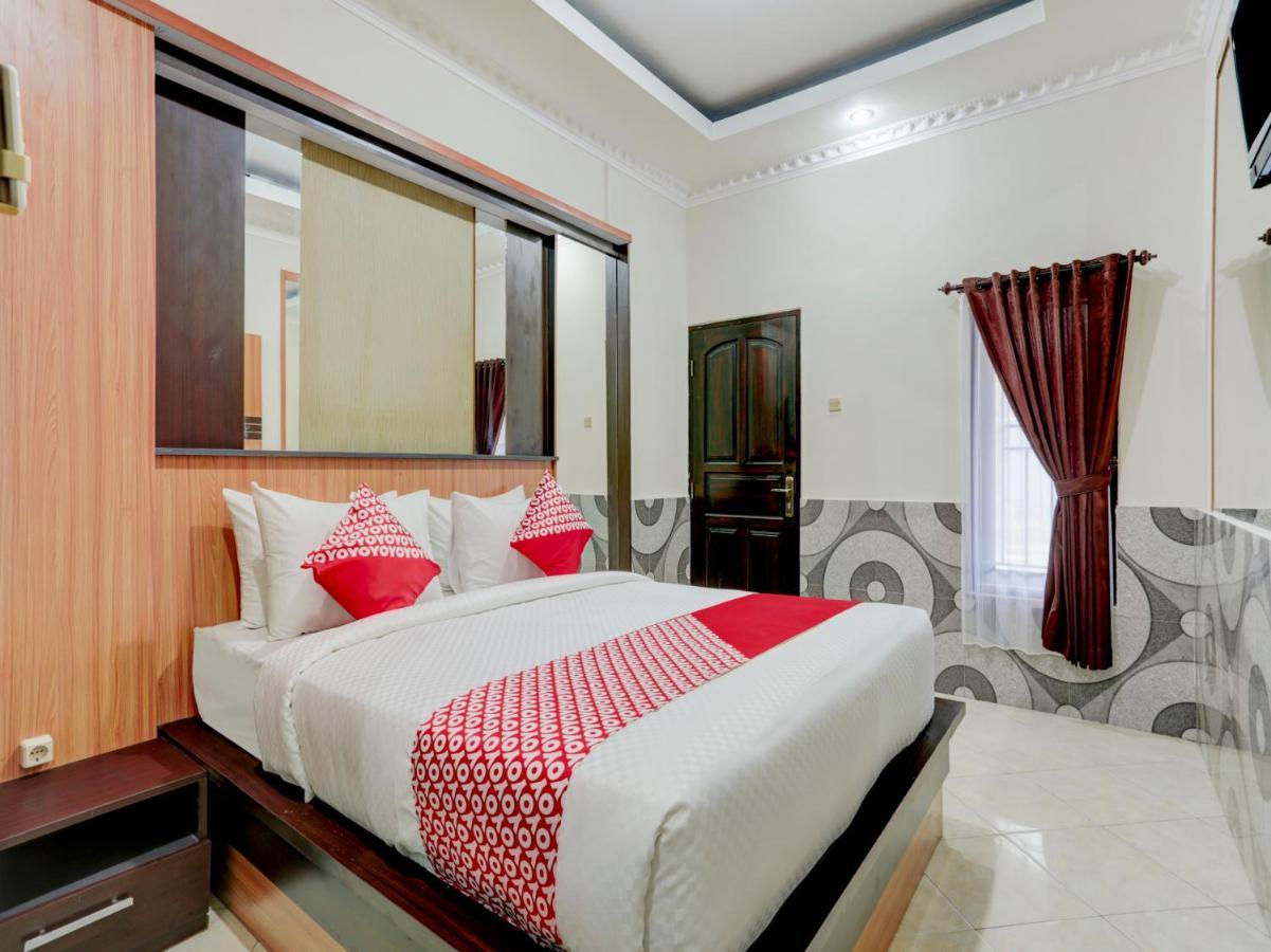 Oyo 90131 Liberty Guest House Sempidi Zewnętrze zdjęcie